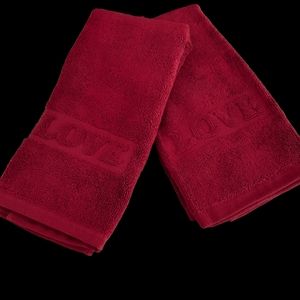 ***Pottery Barn Cardinal Red Love Guest Towels - Set of 2 Towels Valentines